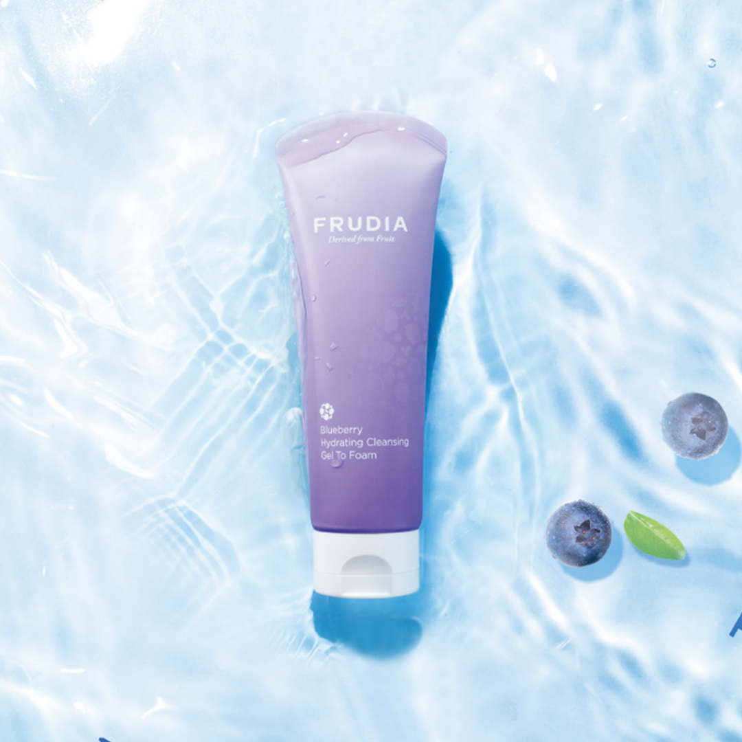 FRUDIA Blueberry Hydrating Cleansing Gel To Foam